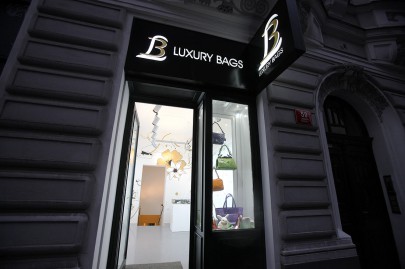 robust_luxury_bags